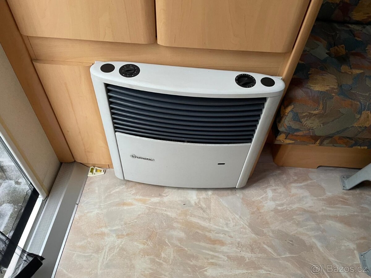 Hobby de luxe 440, 4 osoby, bojler, sprcha, fr.postel, stan - 17