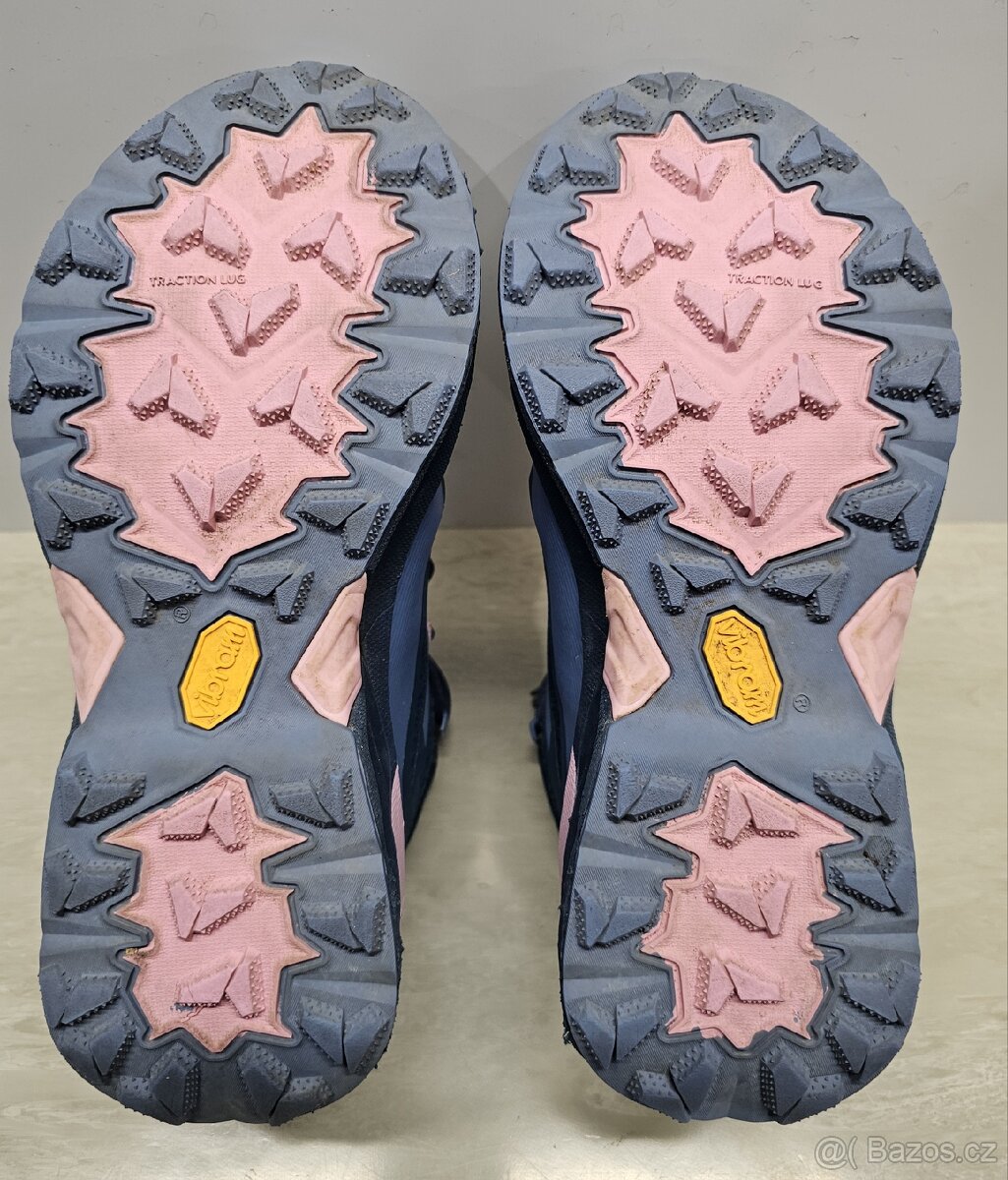 ŠPIČKOVÉ DÁMSKÉ TURISTICKÉ BOTY GARMONT GTX PC 5200,- - 17