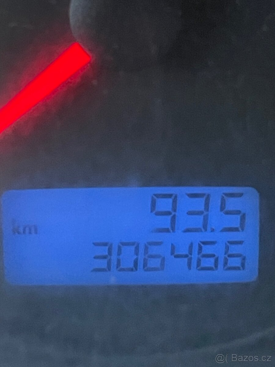 Volkswagen Transportér T5 - 17