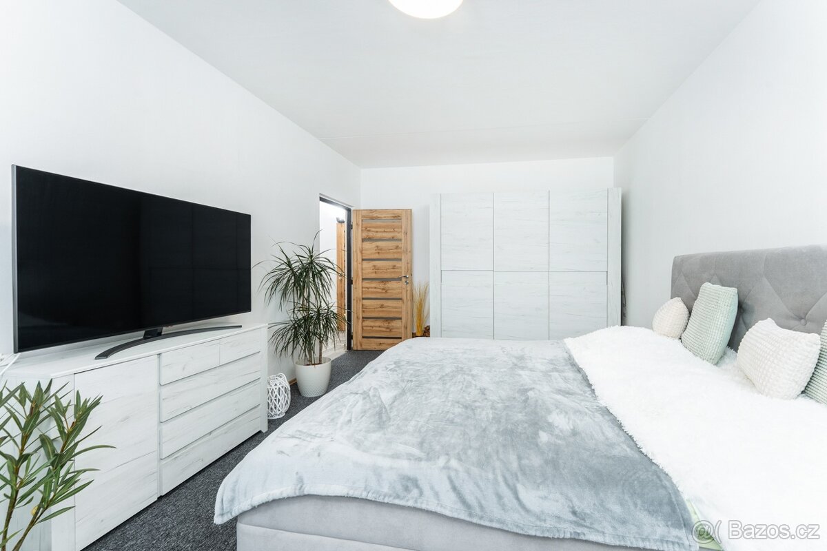 Byt 2+1 (70m2) Hradec Králové - 17