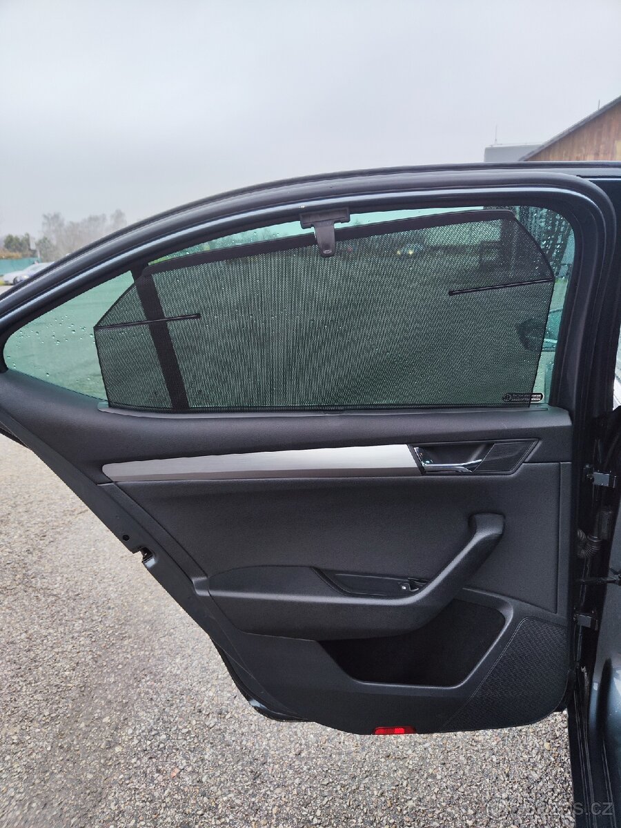 Škoda Superb 3,2.0 TDI,4x4 - 17