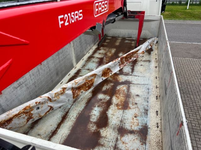 Scania R500 / 2stranný sklápěč / jeřáb Fassi 215 - 17