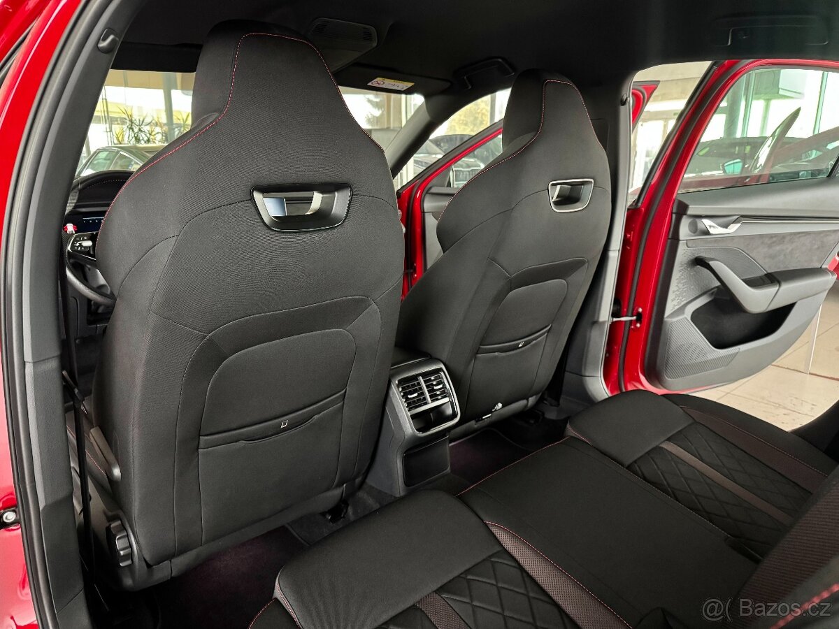 Škoda Octavia RS 2.0TSI 180kW DSG Webasto - 17