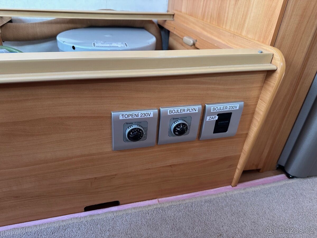 Plně soběstačný karavan FLEETWOOD SONATA MELODY - 17