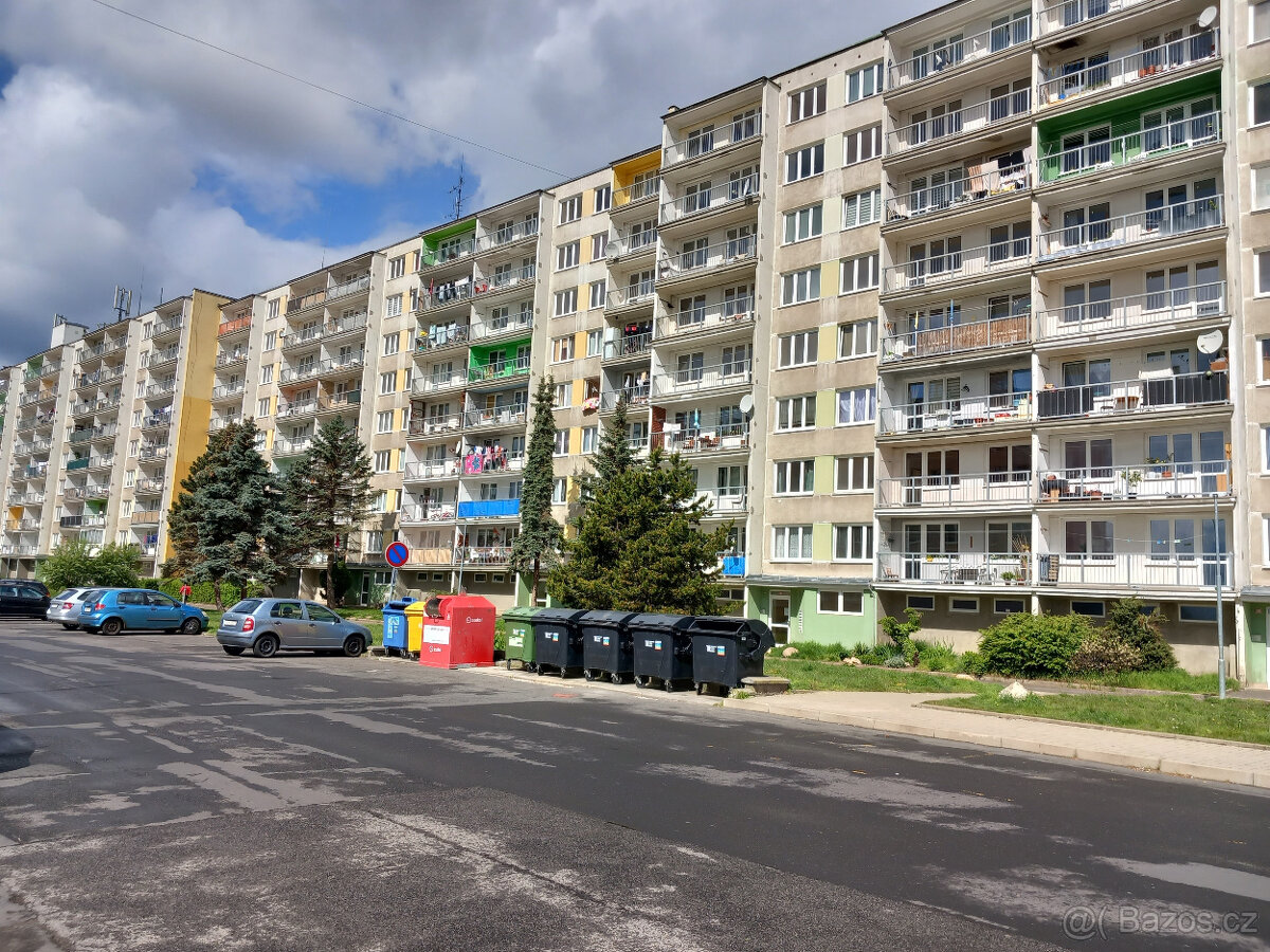 Prodej bytu 4+1 s balkonem v Litvínově - 17