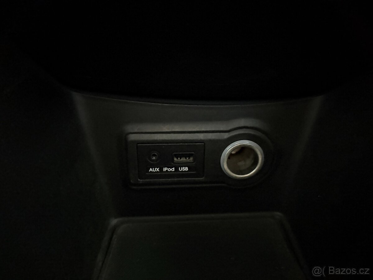 Hyundai ix20 1,6 92kW,SERVISNÍ KNÍŽKA - 17