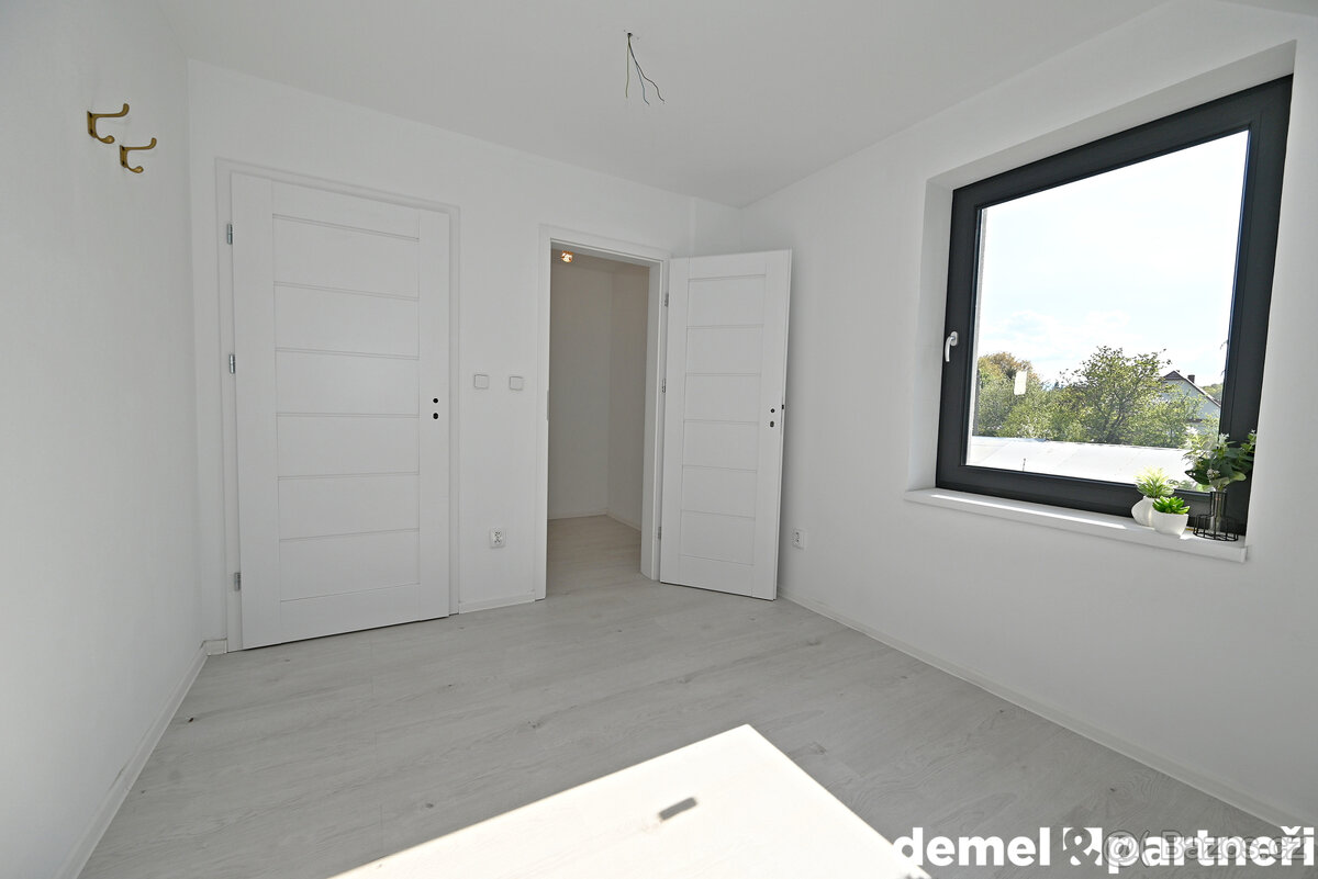 NOVOSTAVBA 4+kk V MIKULOVICÍCH - 17