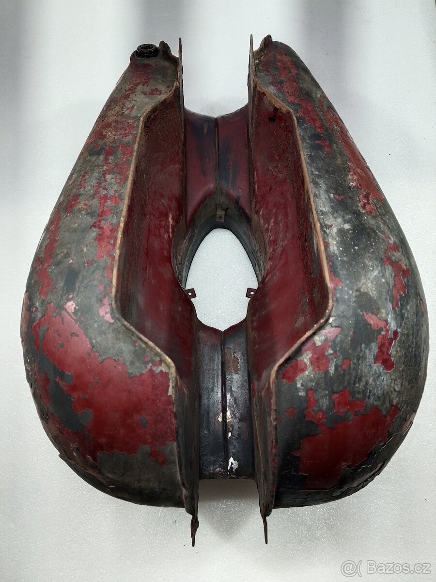 JAWA PÉRÁK 250 350 NÁDRŽ KOMUNISTA ORIGINÁL - 17