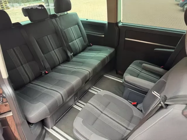 VW Multivan T5 2.0TDI 103kW Match, 2xšoupačky,Webasto,Tažné. - 17