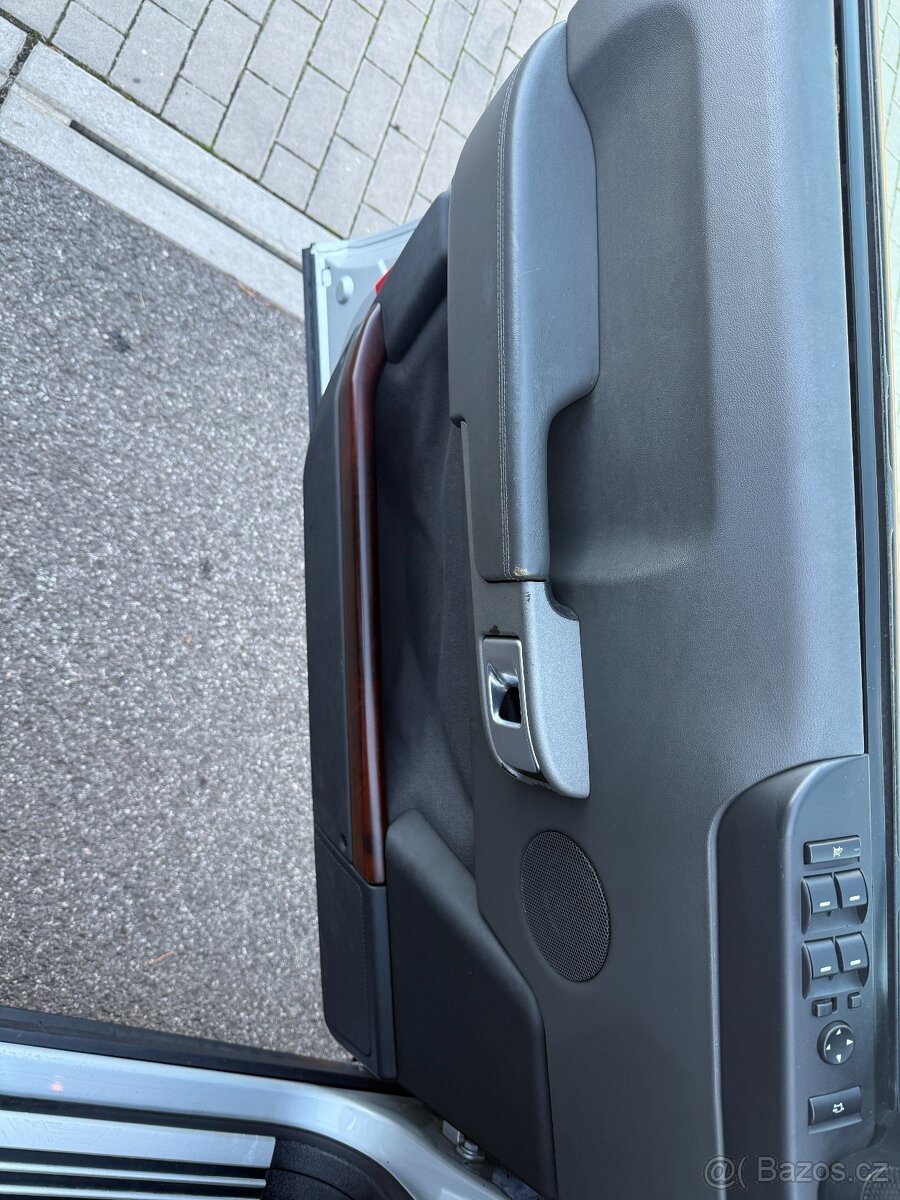 Land Rover Range Rover Vouge V8 - 17