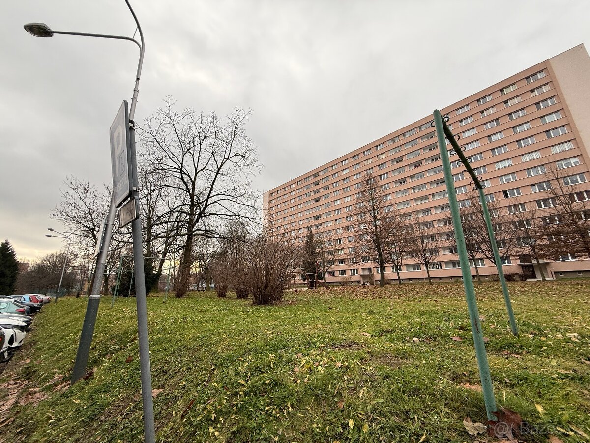 Pronájem bytu 1+1, 36 m2, 12 NP, Ostrava-Poruba ul. J.Skupy - 17