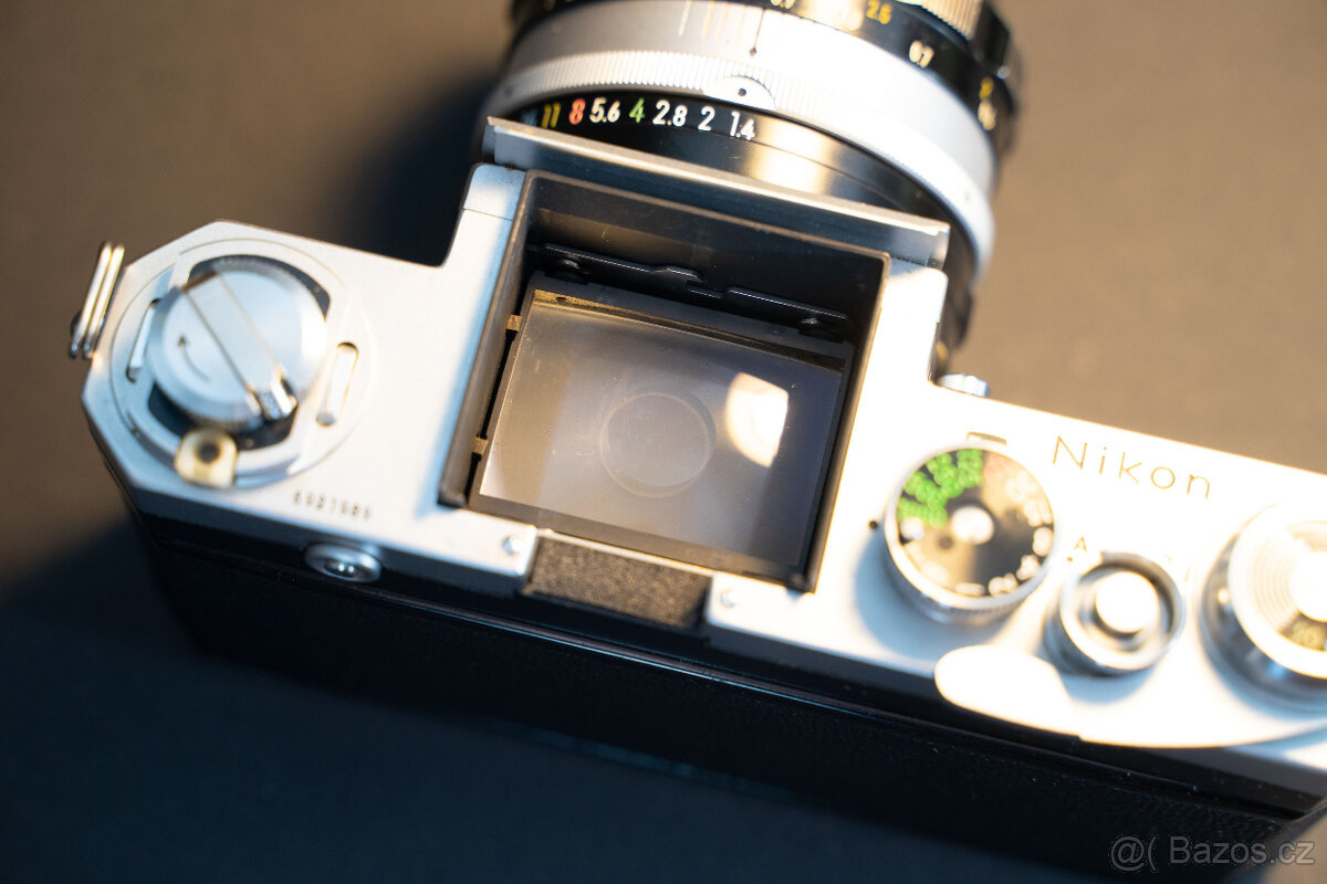 Nikon F / Nikkor SC 50/1.4 - 17