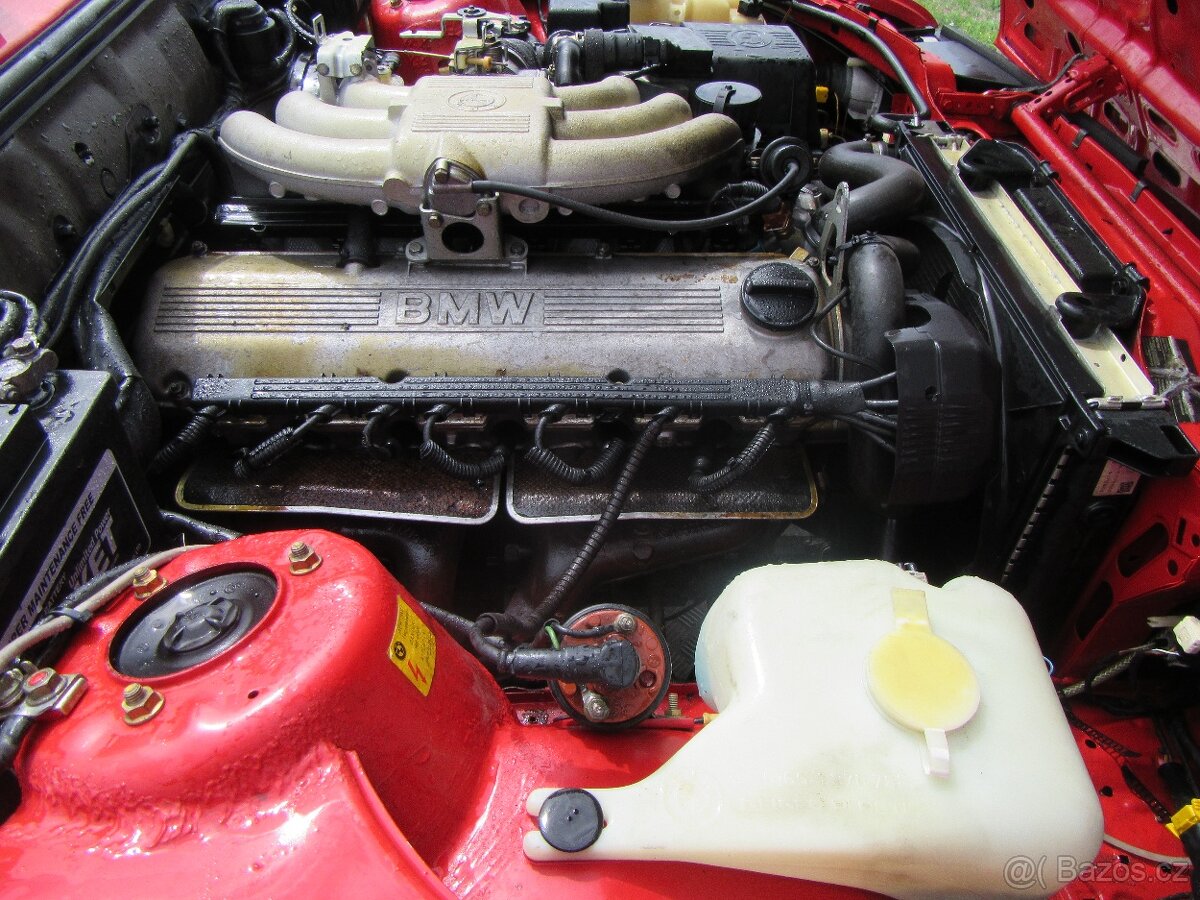 BMW E30 325I cabrio, r.v.89, 1.maj.,plná výbava, m technic p - 17