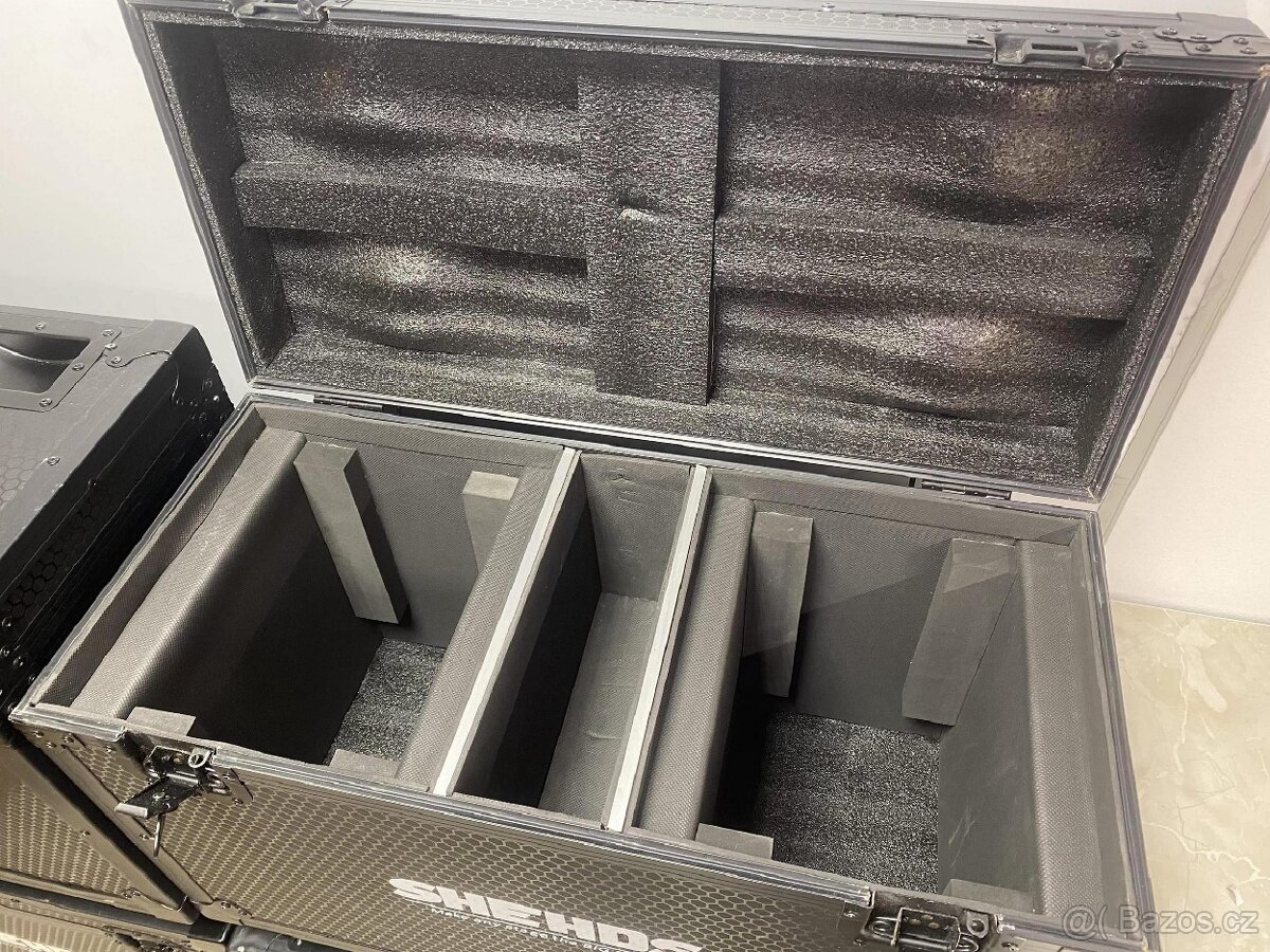 Led wash 19x15w rotačná hlava SHEHDS - 17