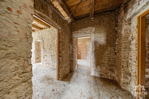 Rodinný dům 5+1, 3+1 na pozemku 840 m², obec Němčičky - 17