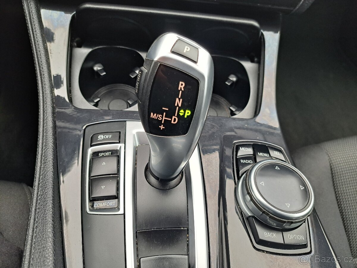 bmw 520D F11 2014 - 17