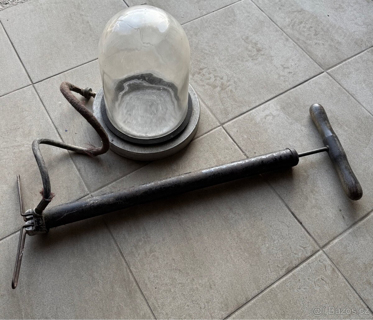 Různé staré artefakty - 17