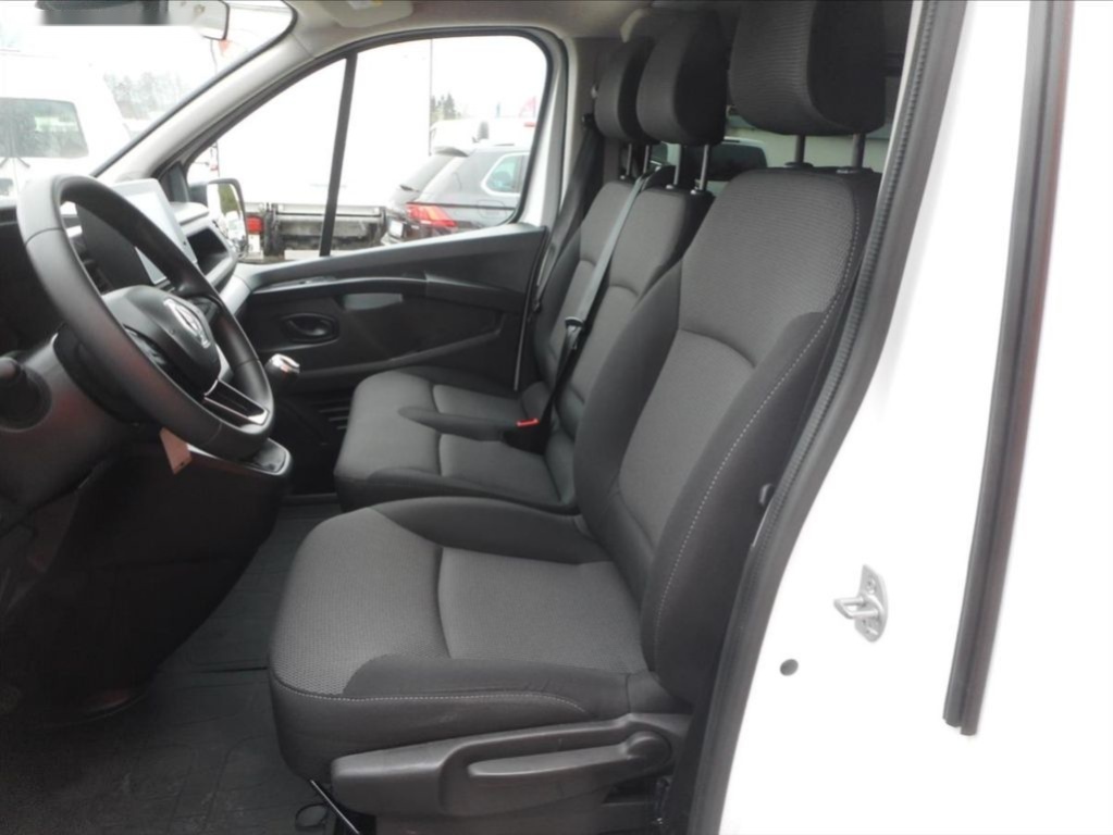 Renault Trafic,2,0 DCi 9 MÍST - 17