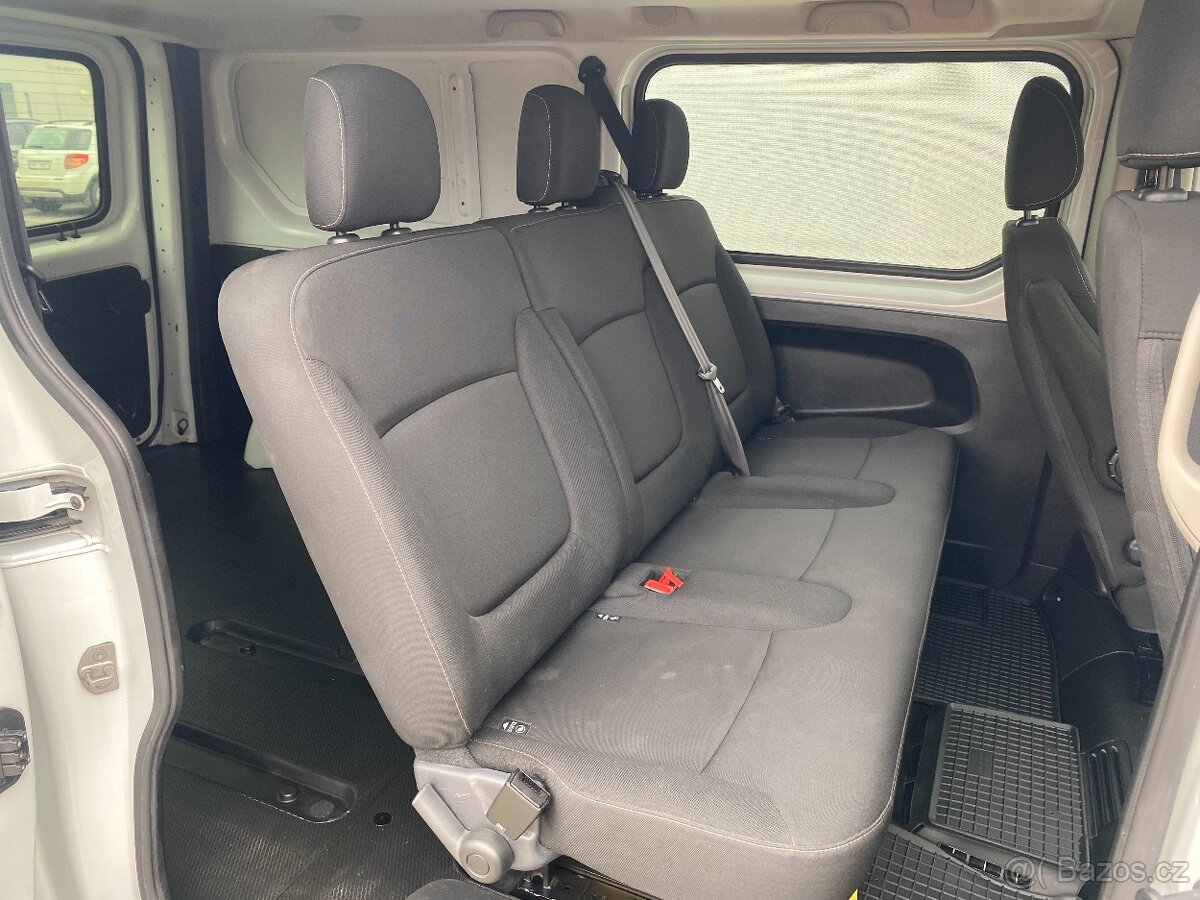 Renault Trafic 1.6DCi, 5-MÍST, 1.MAJ.ČR, VÝB.STAV - 17