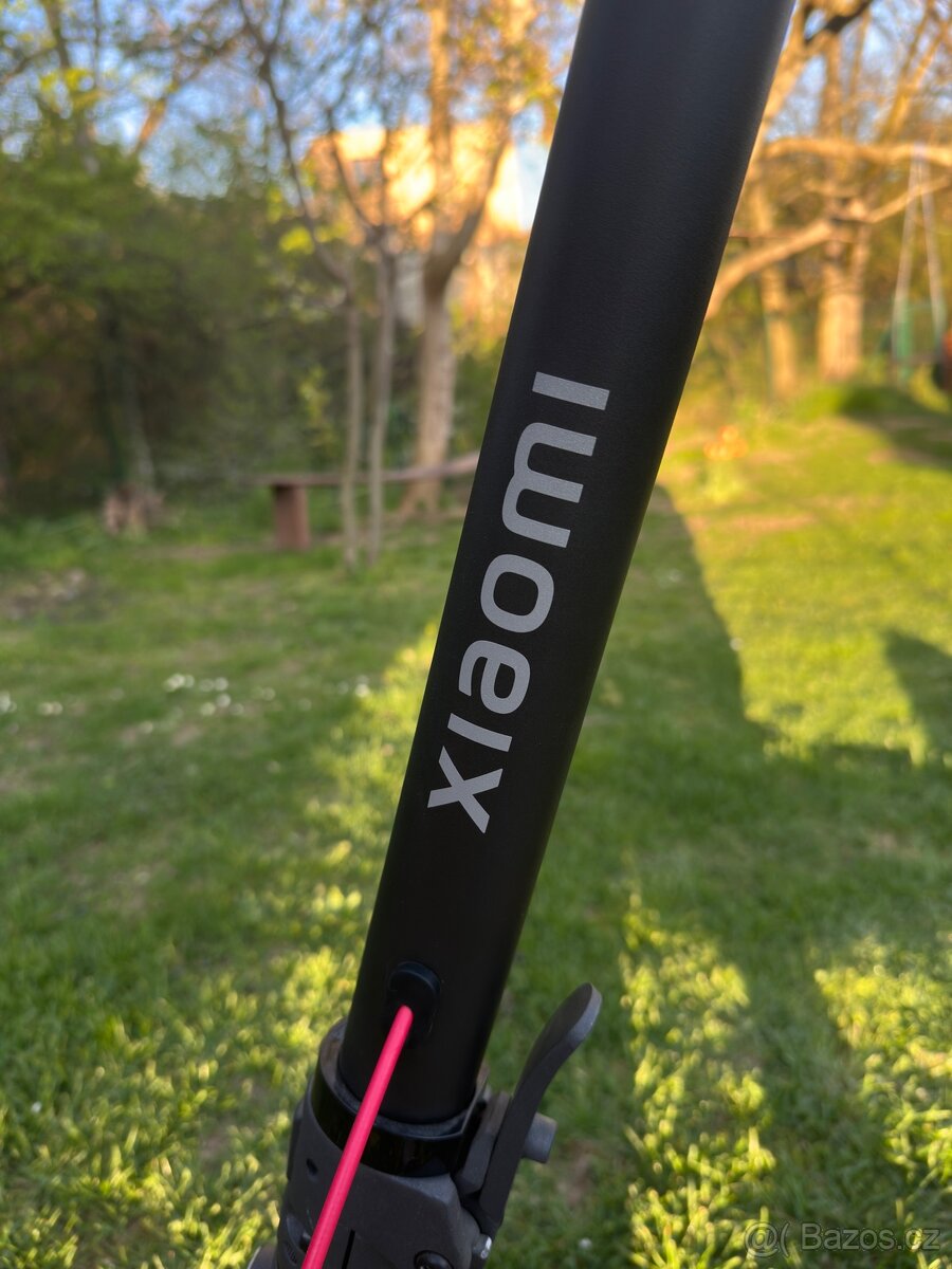 Elektrická koloběžka Xiaumi 4 pro - 17