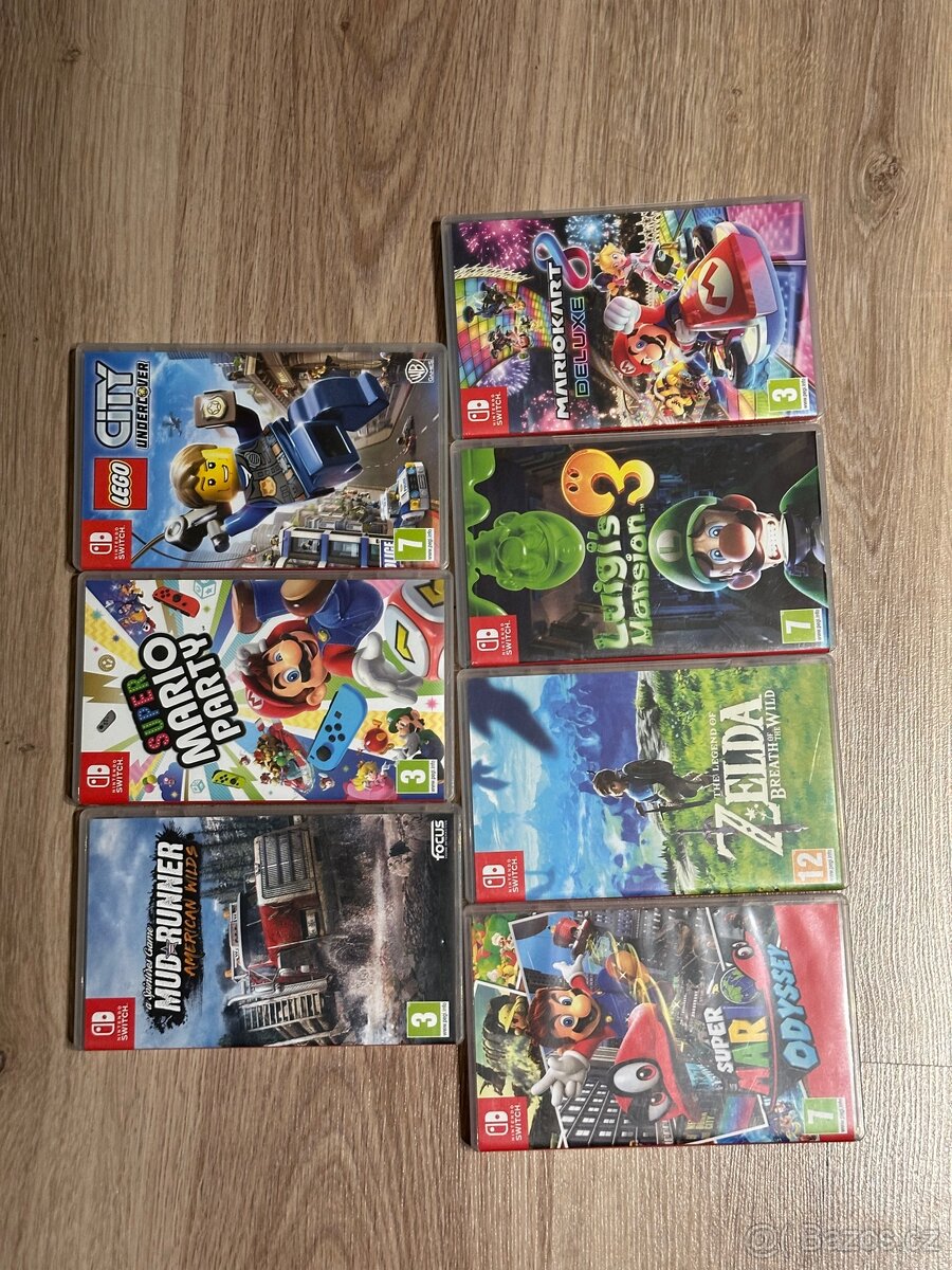 Nintendo Switch + 7 her + 2 ovladače JoyCon - 17
