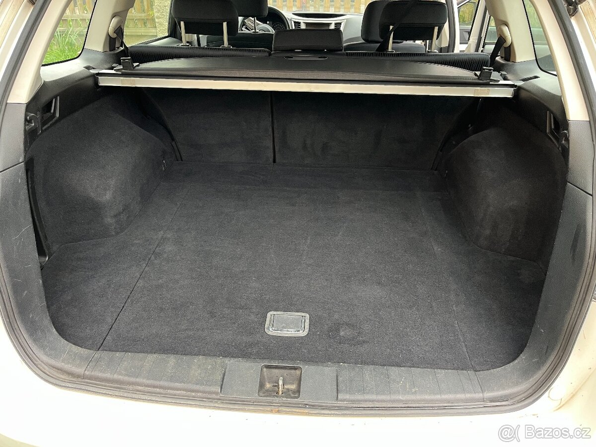 Subaru Legacy 2.5 benzin - 17