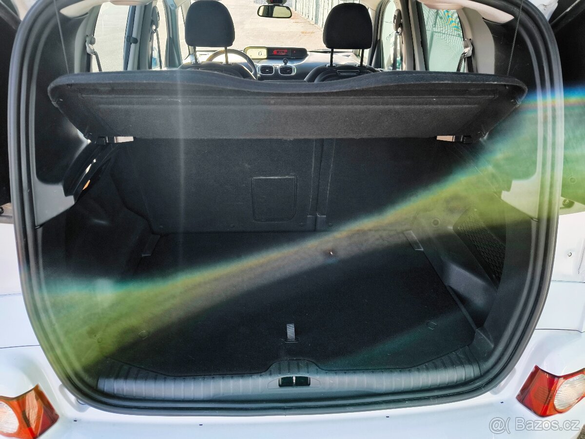 Citroen C3 Picasso 1.6VTi/88kW EXCLUSIVE 1.majitelka,ČR - 17