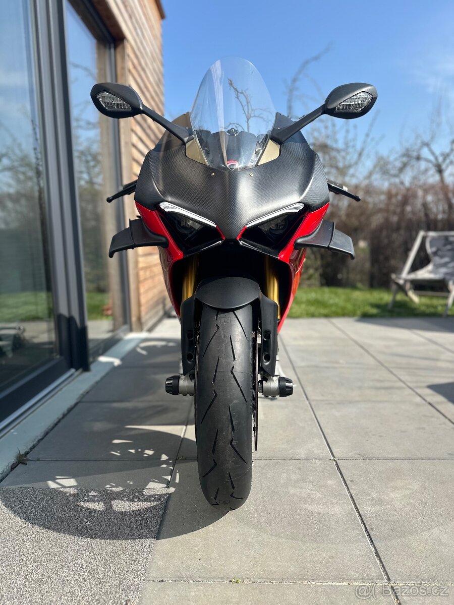 Ducati Panigale V4S (MY2018) - 17