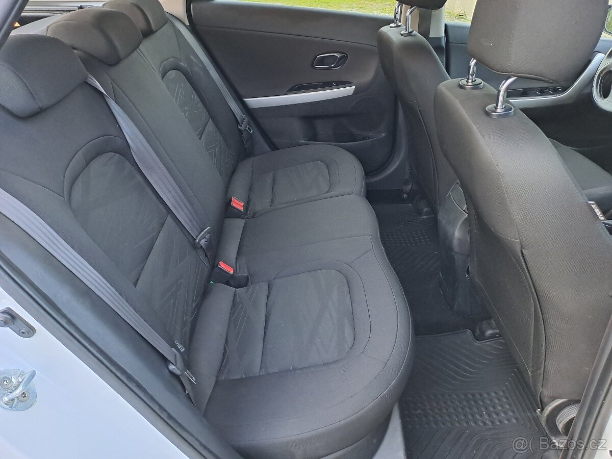 Kia Ceed 1,6 CRDI, 100 kW, SW, - 17