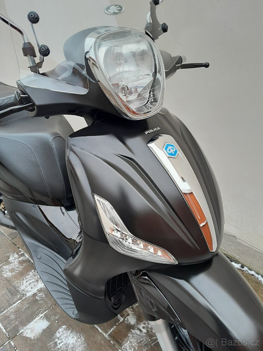 Piaggio Beverly 300i ABS, ASR, 2017, ZIMNÍ CENA - 17