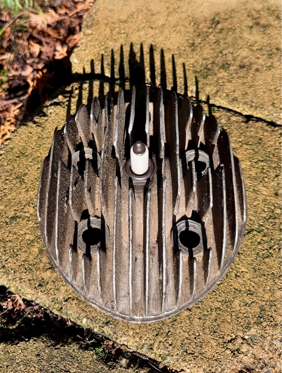 Jawa 250 350 perak - díly - 17