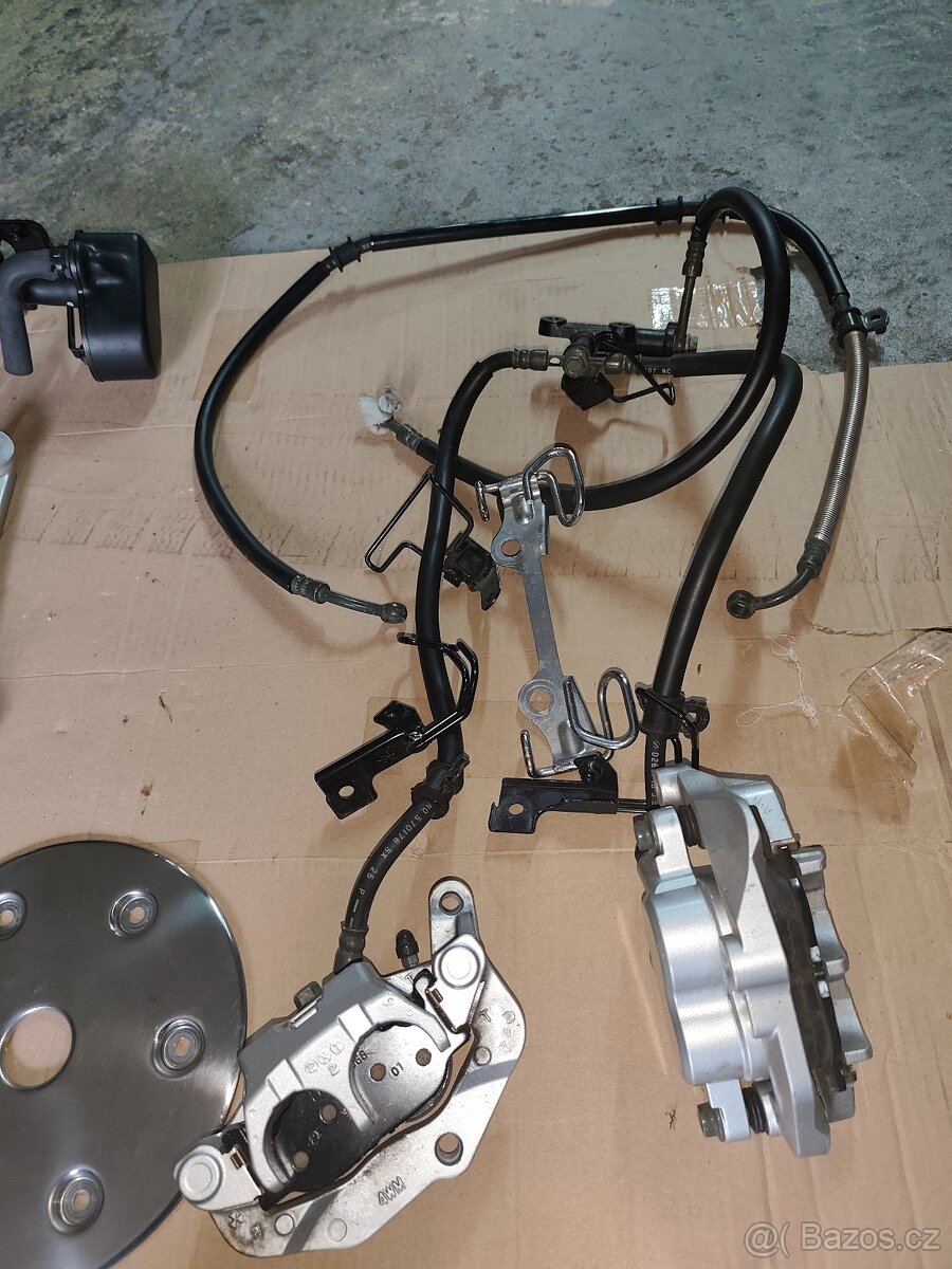 Díly na XV 1600 Wild Star - 17