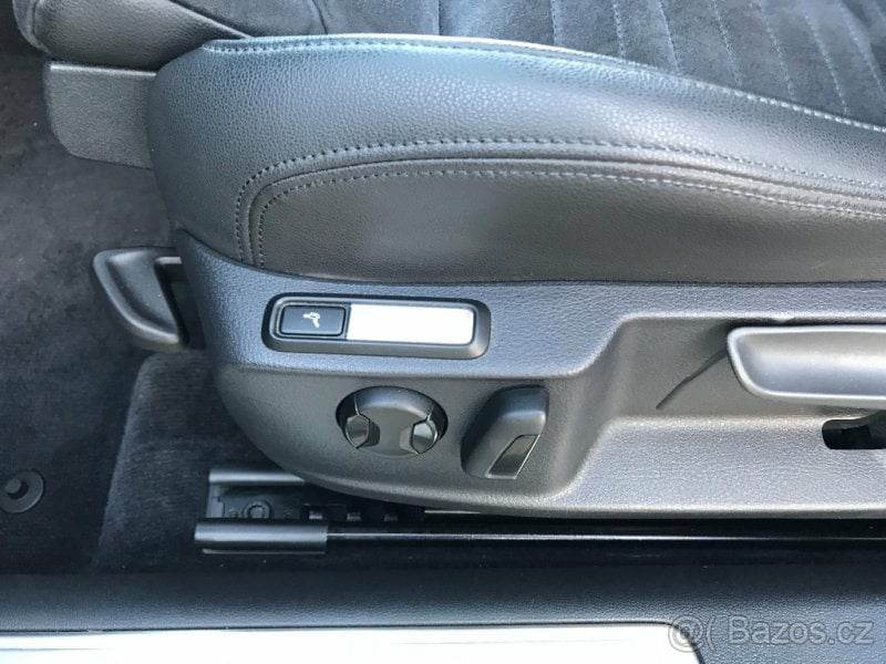 VW PASSAT B8 110kw HIGHLINE - 17