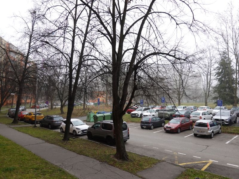 Byt 1+KK s balkónem, Ostrava-Poruba, ul. Marie Majerové - 17