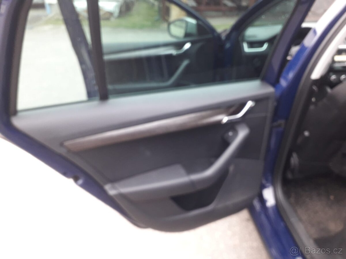 Škoda Octavia Scout 4x4 - 17