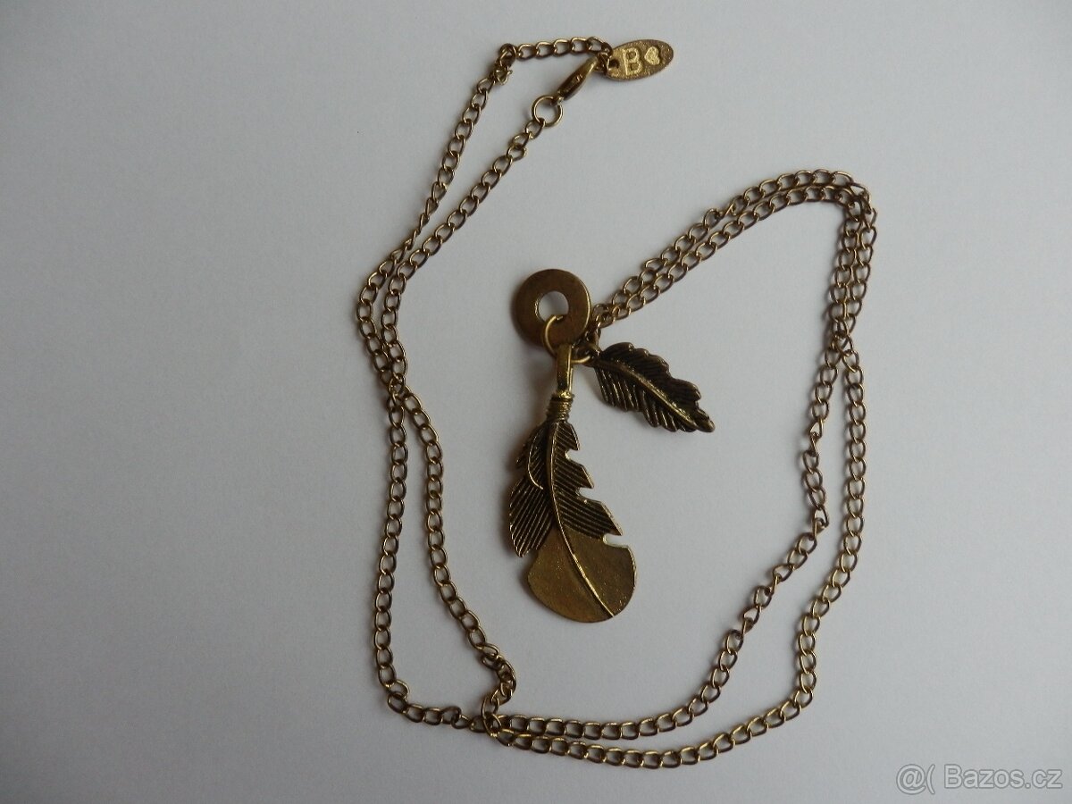 Bižuterie a doplňky. Náramek, řetízek, přívěšky.. - 17