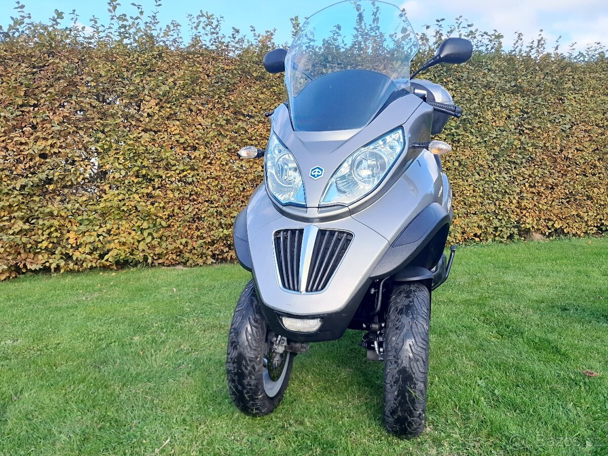 Piaggio MP3 - 400i LT - 17