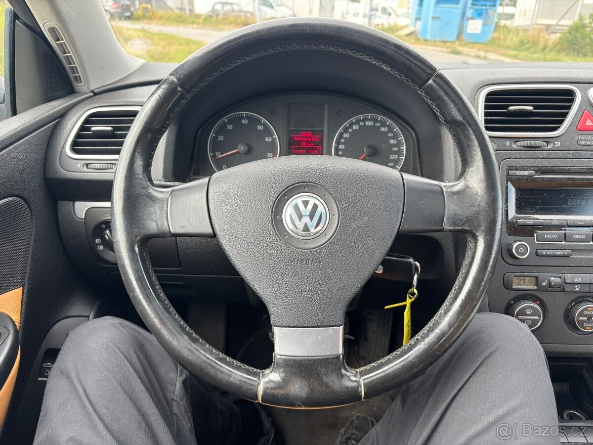 Volkswagen Eos 2,0FSi 110kW kabriolet - 17
