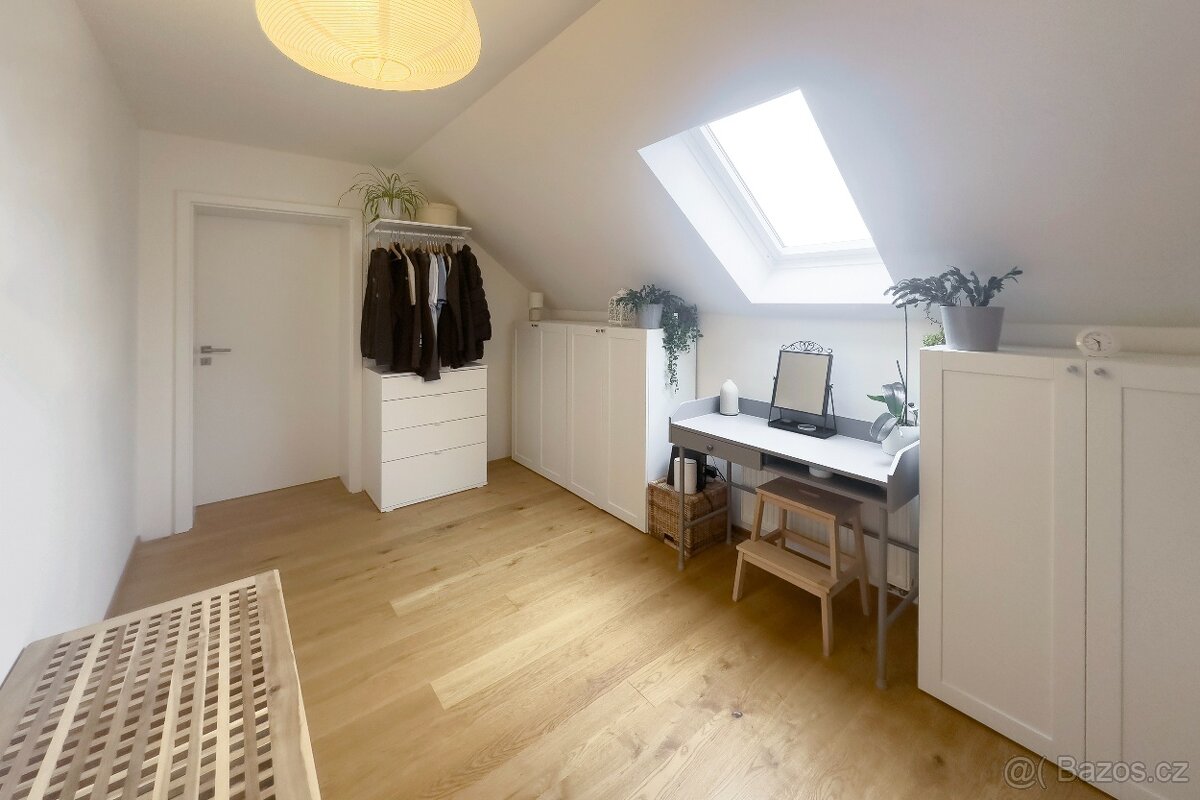 RD_6+kk_158m2_zahrada 475m2, Úvaly u Prahy - 17