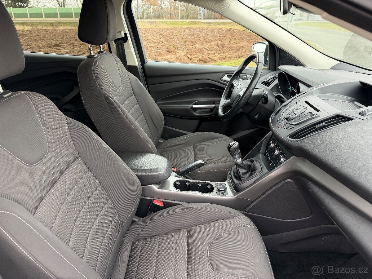 FORD KUGA 1.5 EB //2017 146.200 KM VÝHŘEVY TAŽNÉ SERVISKA - 17