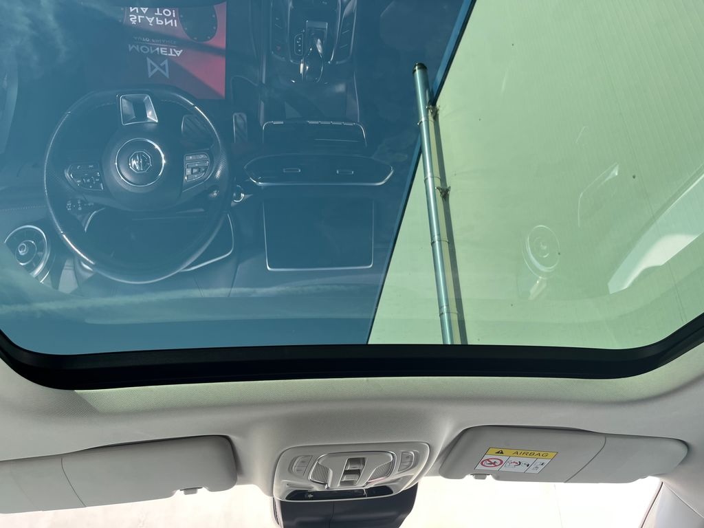 MG eHS 1.5 T-GDI Plug-in Hybrid, DPH - 17