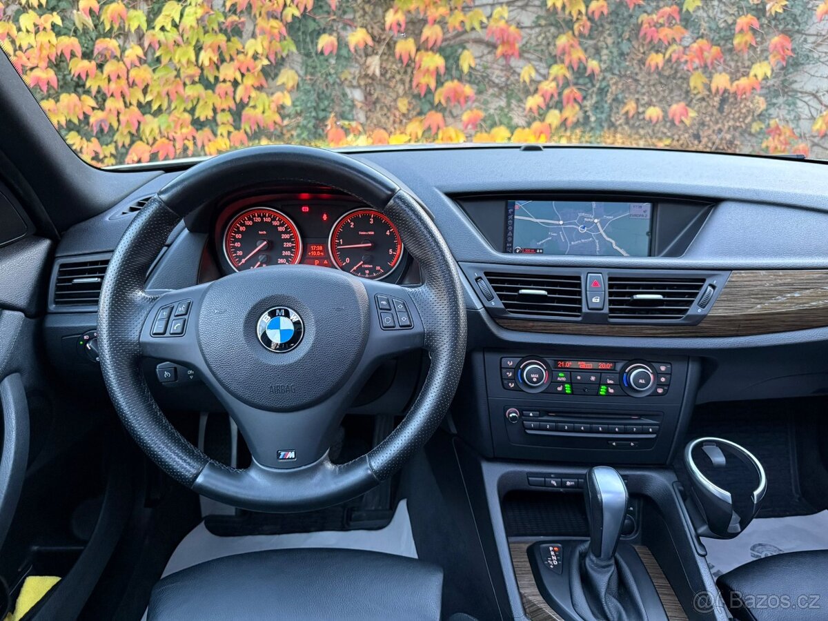 BMW X1 XDrive 23d 4x4 150kW DSG MPaket/Navi/Pano/119Tkm/2012 - 17