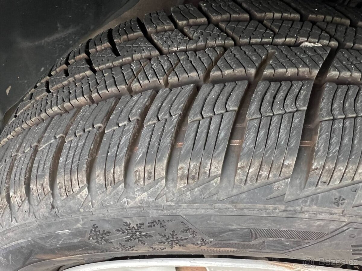 Nissan Juke 1.5 DCi 6 rychlostí klima - 17