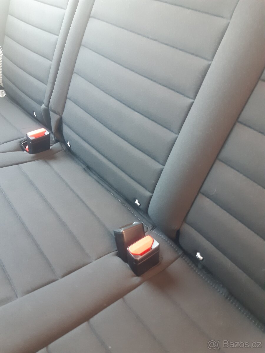 Dacia Lodgy Stepway 7míst - 17