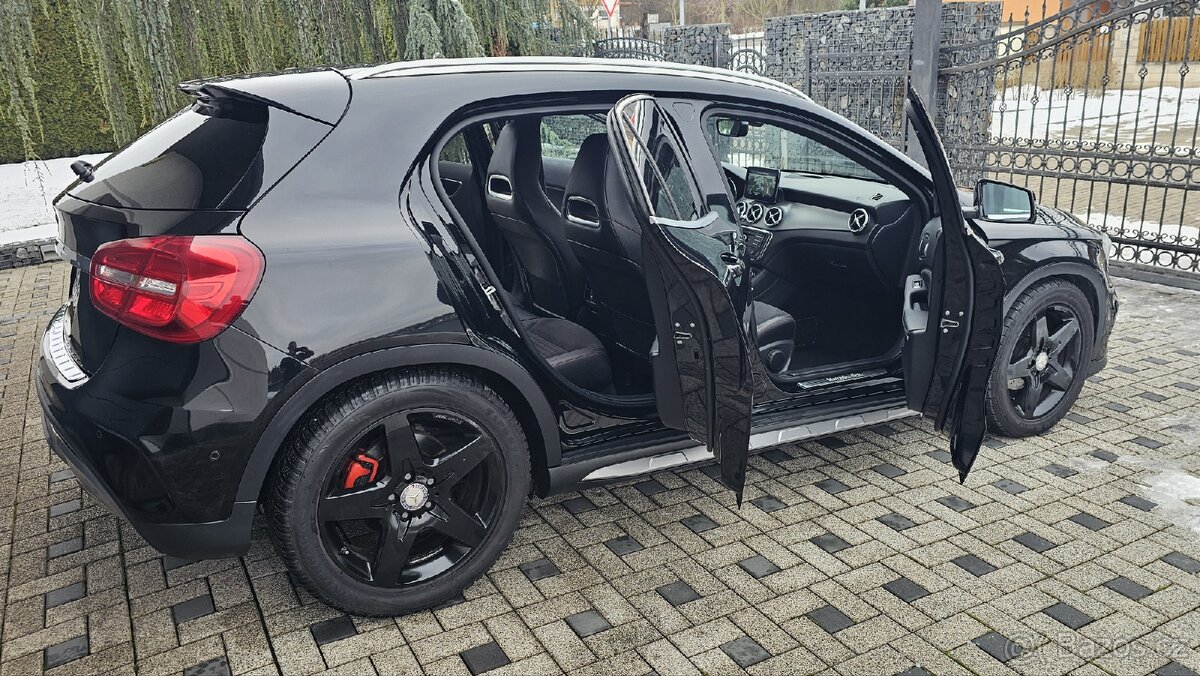 MERCEDES GLA 200 CDI ////AMG 2017 - 17