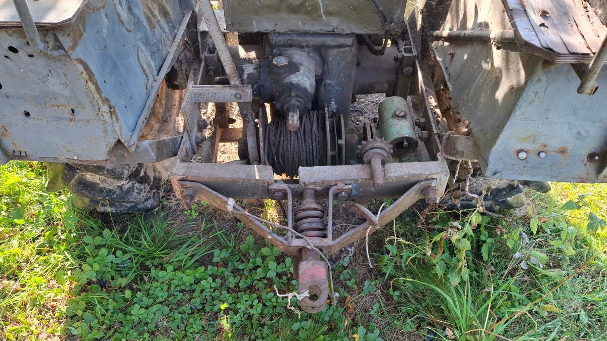 Prodám traktor Zetor 25 A - 17