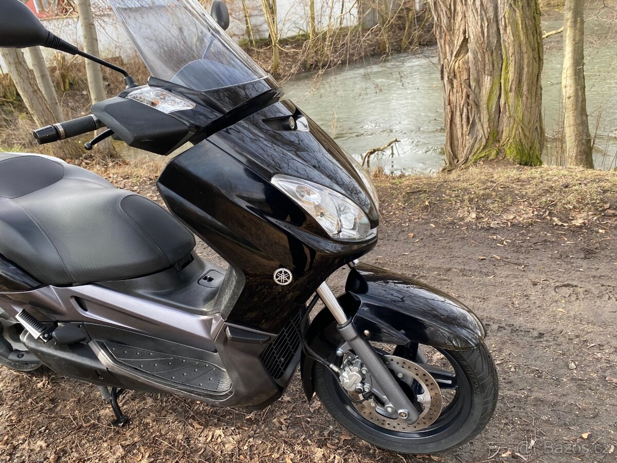 Yamaha X max 125 - 17