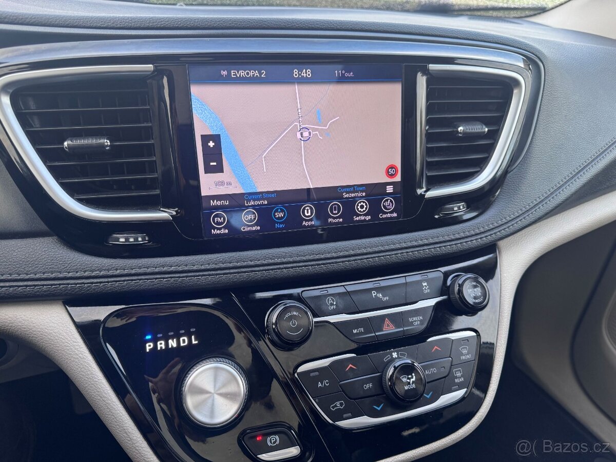Chrysler Pacifica 3,6 Hybrid Radar Limited DVD 2019 - 17