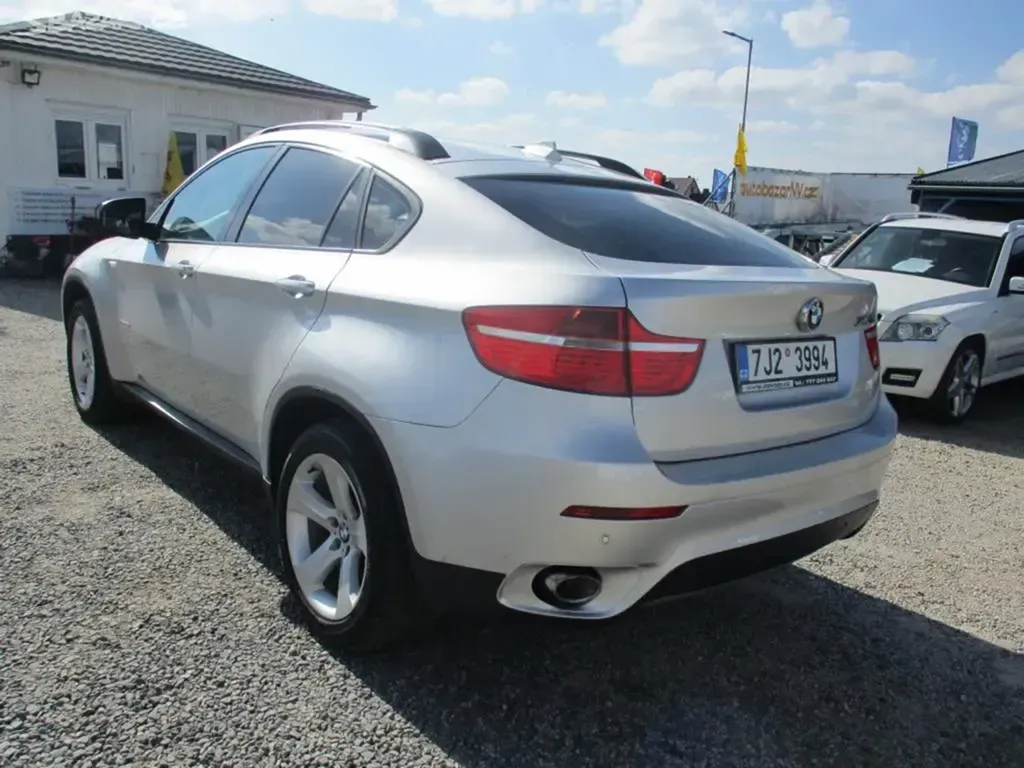 ALU kola BMW X6 9X19 ET 18+48 s pneu 255/50 R19 - 17