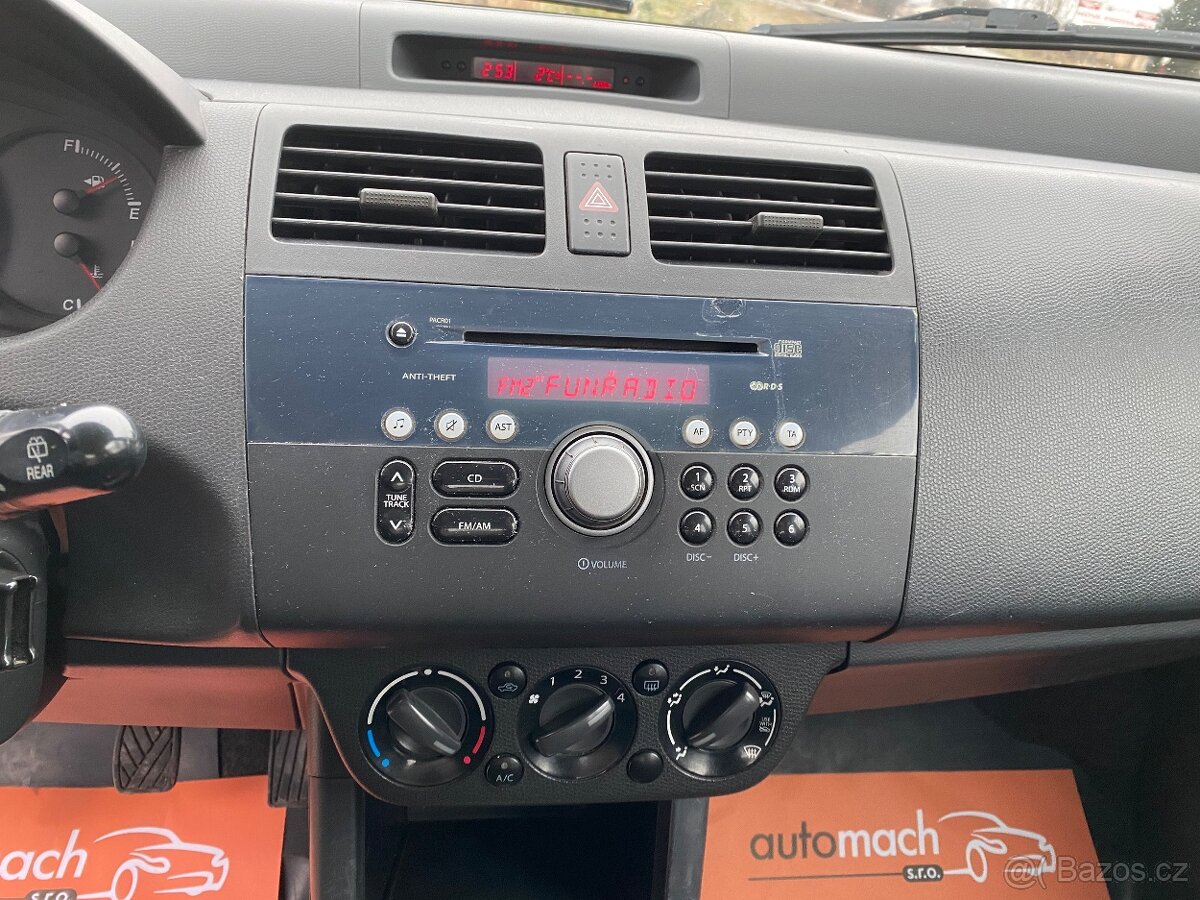 Predám Suzuki Swift 1,3 benzin rv 2005 - 17